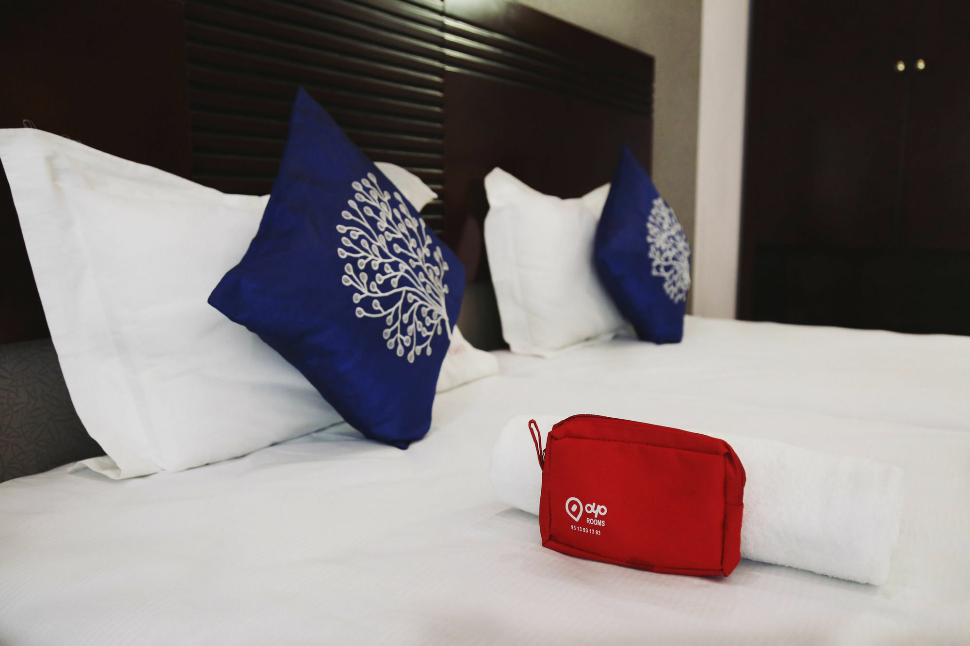 Oyo Premium Balewadi Hotel